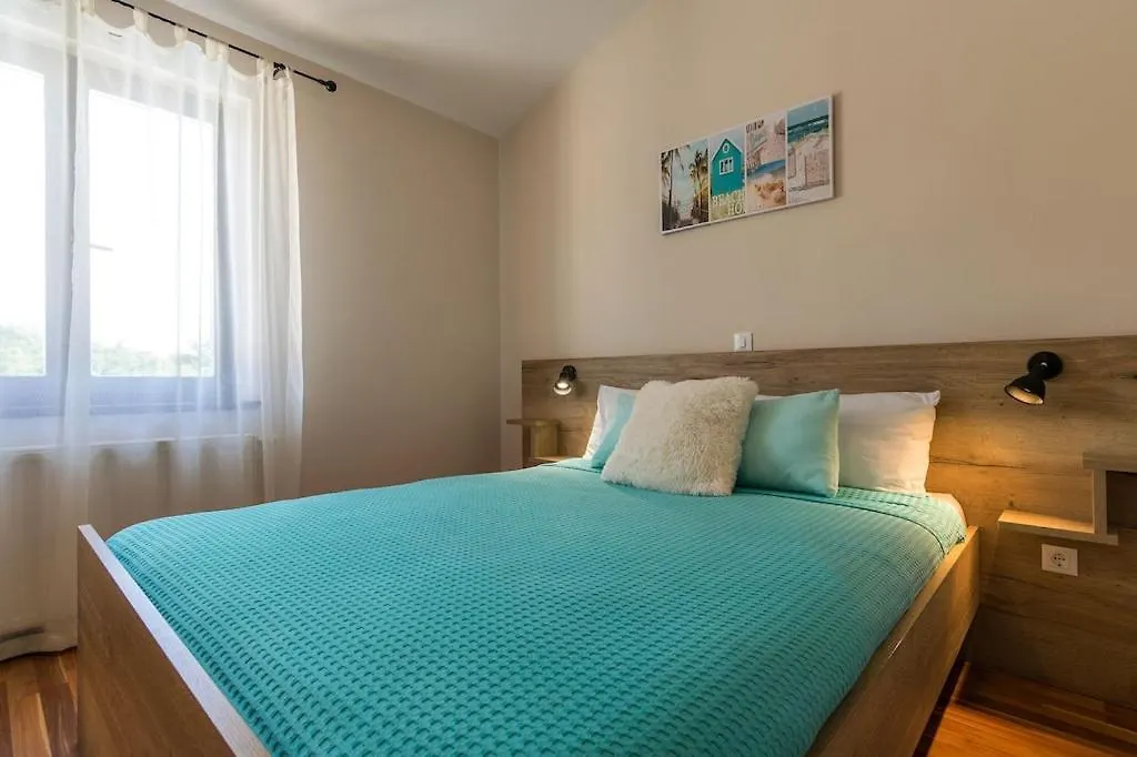Villa Karin - Mediterranean Charm With Private Pool And Lush Waterfall Gardens Galizana